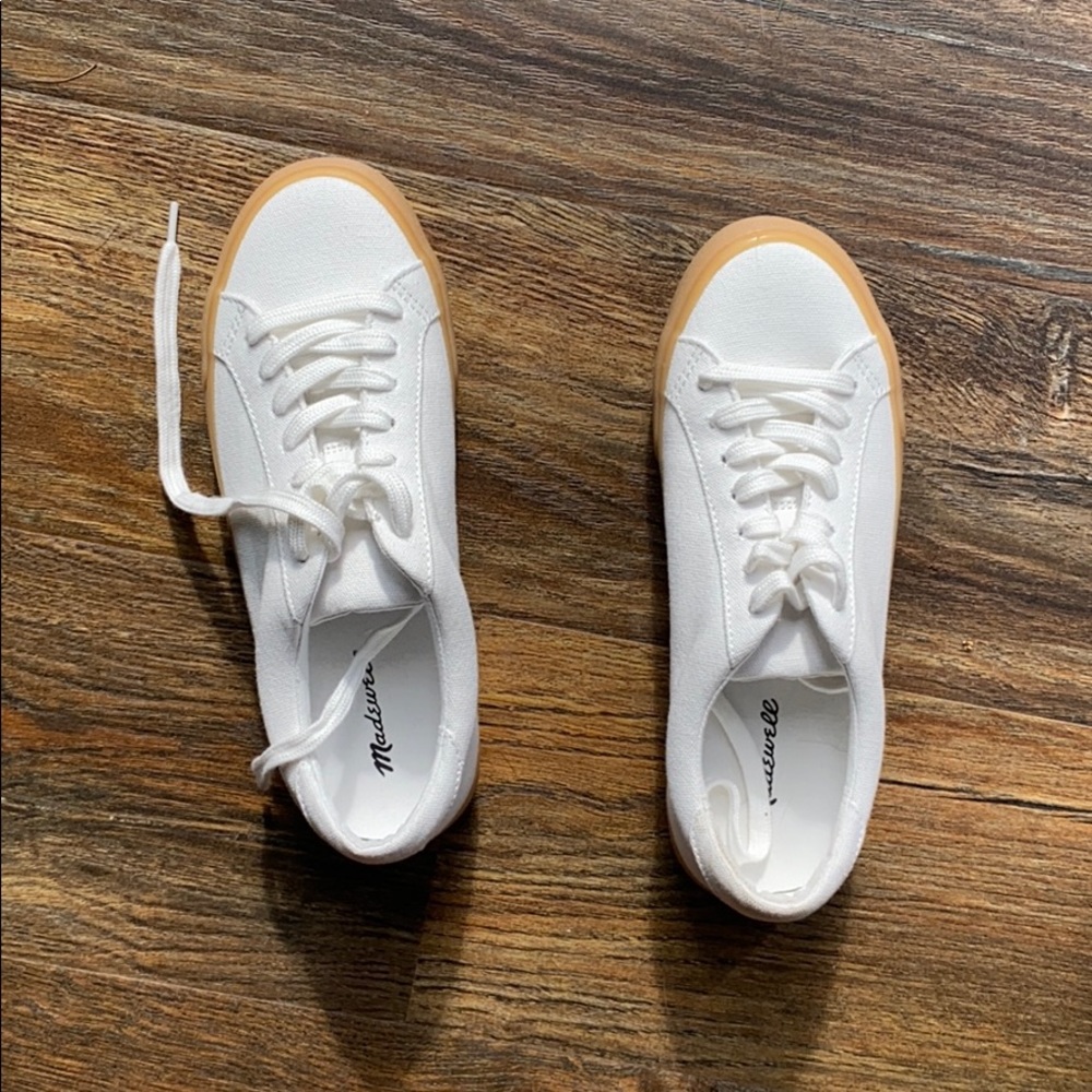 Madewell Sidewalk Lo-Top Sneakers